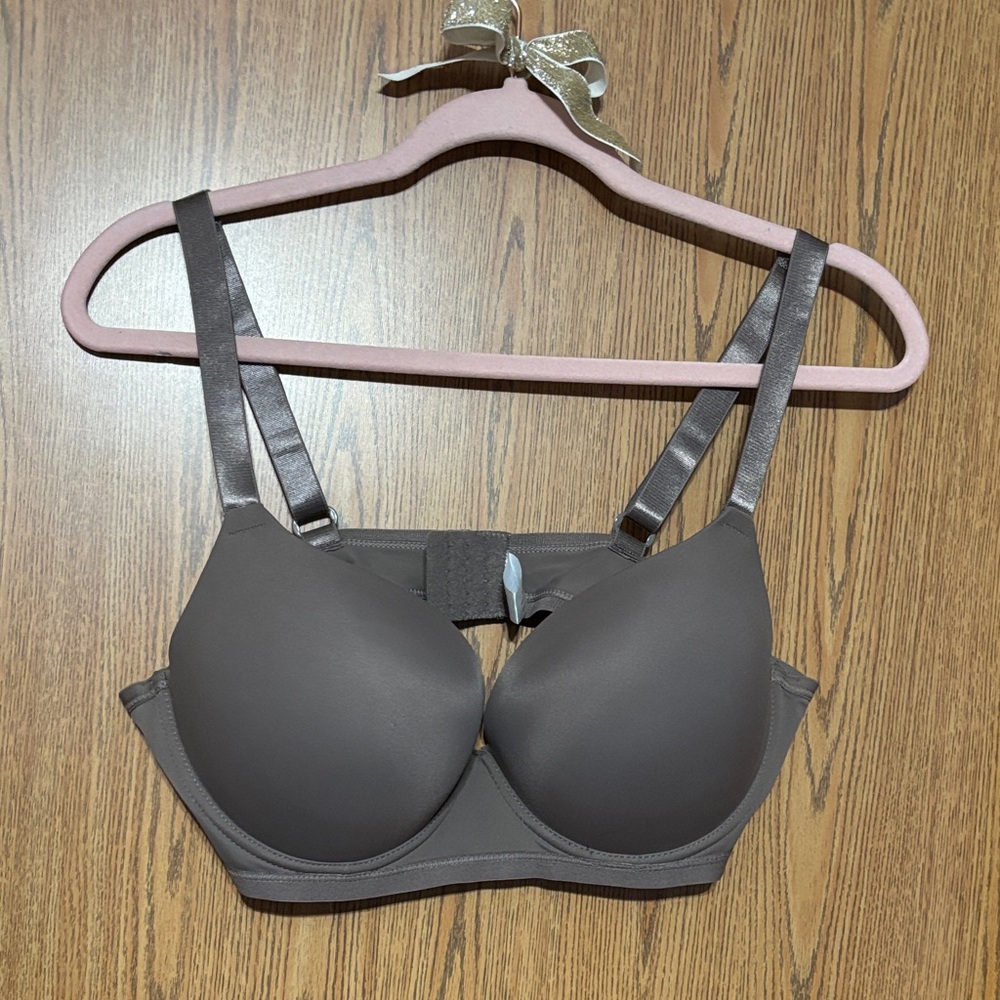 Smooth Everyday T-Shirt Bra in Charcoal